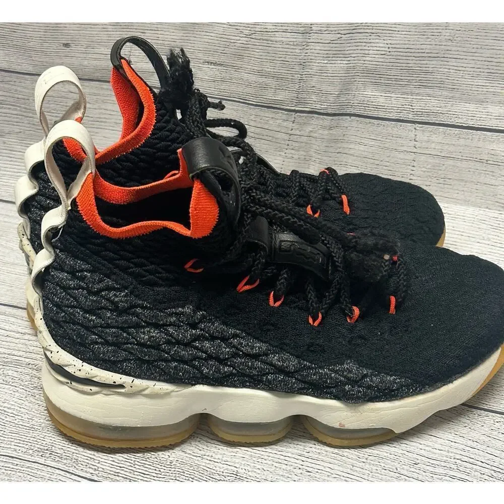 Nike Youth Size 5.5Y Basketball Shoes Black Bright Crimson